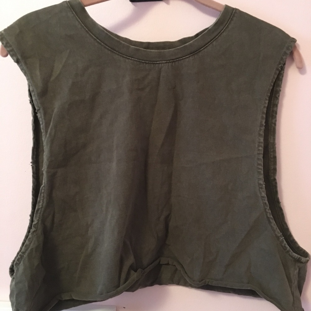 Distressed zumiez ninth hill crop size medium